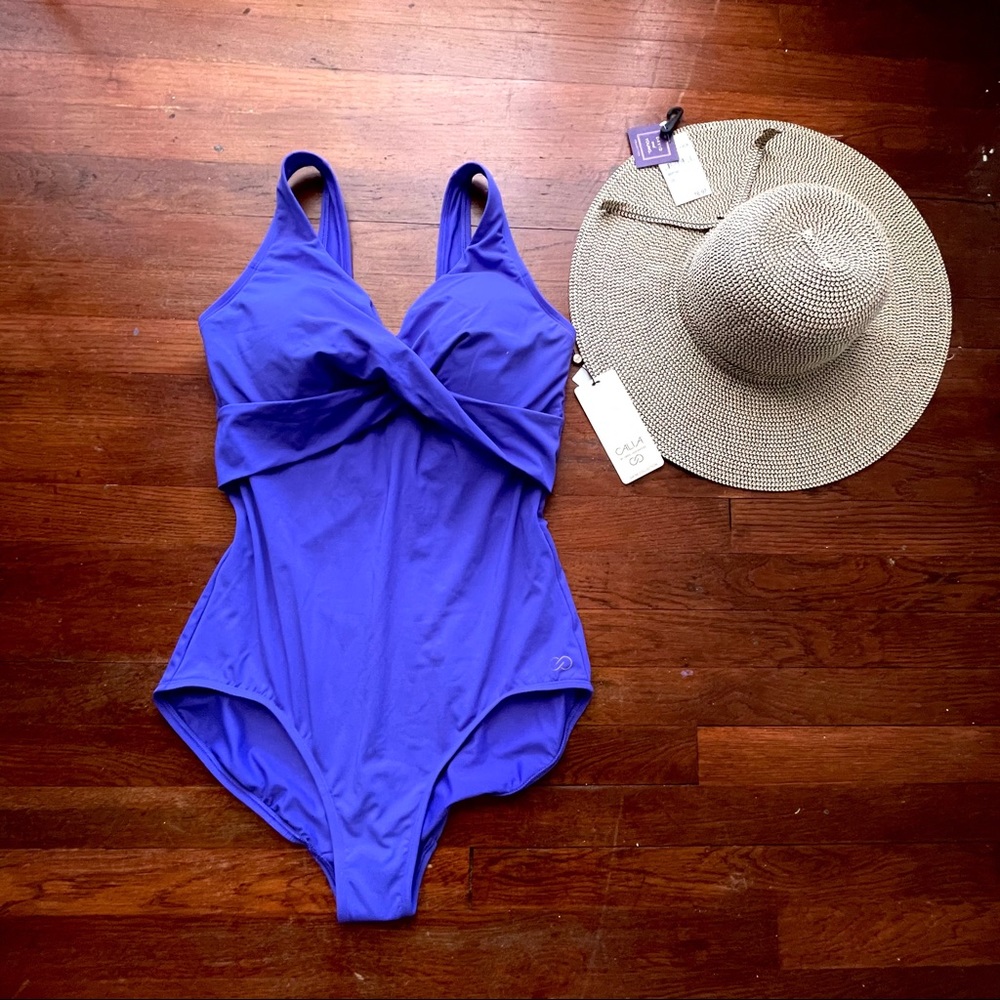 Carrie underwood One piece swimsuit CALIA sz 14